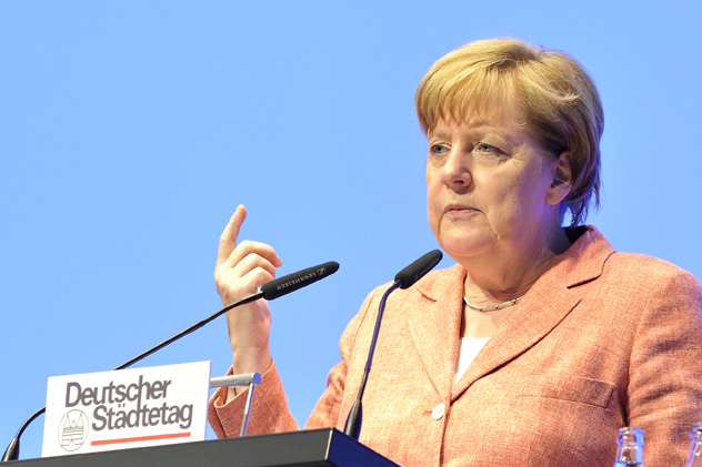 reportage / political